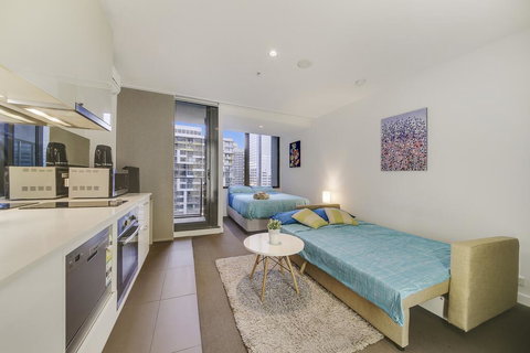 A Lovely Studio Next To Southern Cross - 1 Gold Coast 3
