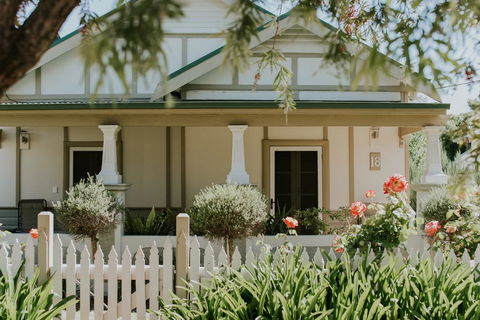 A Market Place Mudgee - Gold Coast 4U 0