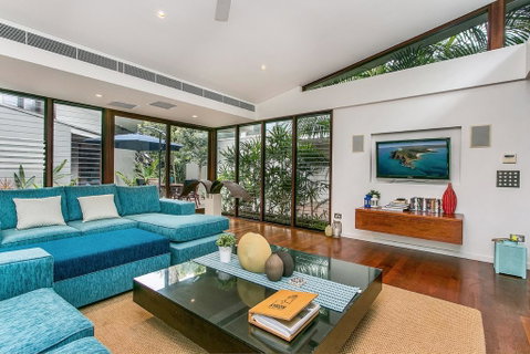 A PERFECT STAY - Amalfi Villa - Accommodation Gold Coast 3
