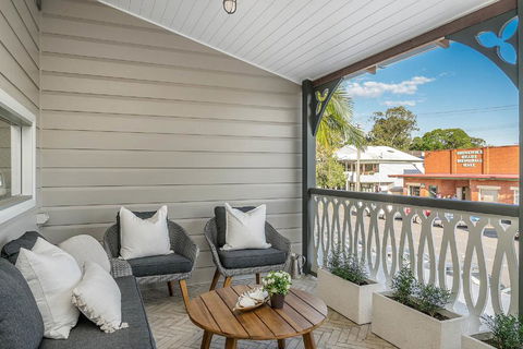 A PERFECT STAY - Luxe & Bloom - Gold Coast 4U 1