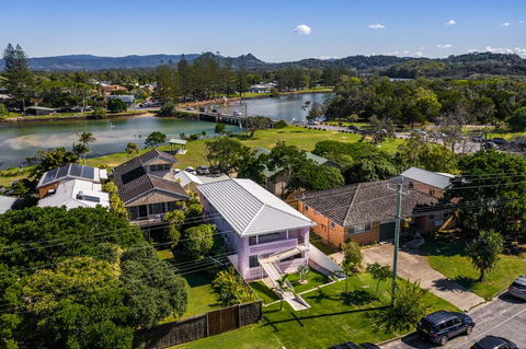 A PERFECT STAY - Sunset Beach - Riverside - Gold Coast 4U 2