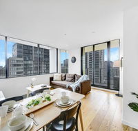 A Stylish 2BR CBD Apt with Beautiful City Views - Accommodation Gold Coast