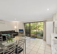 Aanuka Tropical Spa Bure - Gold Coast 4U