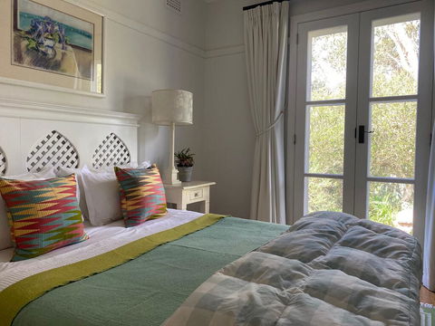 Aashay B&B - Gold Coast 4U 1