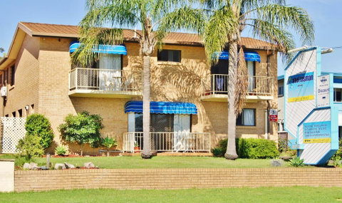 Abel Tasman Motel - Accommodation Gold Coast 0