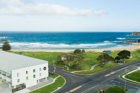 Abode Malua Bay - Accommodation Gold Coast 3