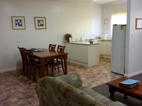 About Town Cottages - Accommodation Gold Coast 2