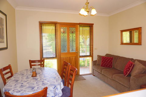 Abrigo Apartment - Accommodation Gold Coast 0