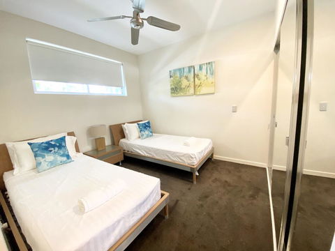 Absolute Beachfront - Cabarita Beach - Ocean Views - 3 Bed Apartment - Gold Coast 4U 2
