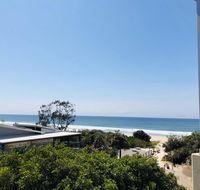 Absolute Beachfront - Cabarita Beach - Ocean Views - 3 Bed Apartment - Gold Coast 4U