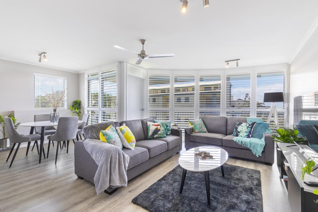 Castaways Beach QLD Accommodation Gold Coast