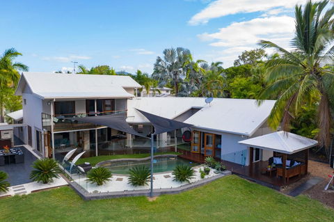 Absolute Lakefront - Port Douglas - Accommodation Gold Coast 1