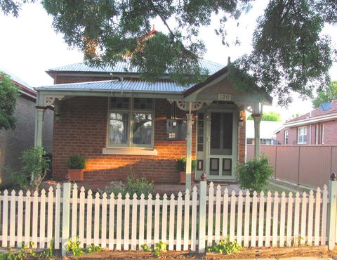 Acacia Cottage On Peel, Bathurst - Accommodation Gold Coast 0