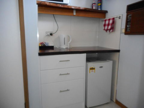 Acacia Rose Motor Inn - Gold Coast 4U 3