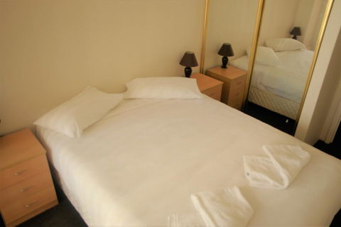 Accommodation Sydney - Kent Street - Gold Coast 4U 2