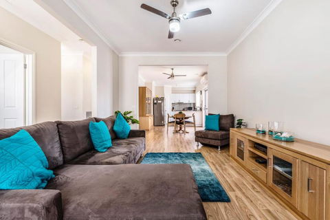 Discover Your Perfect Getaway In Laverton - Accommodation Gold Coast 0