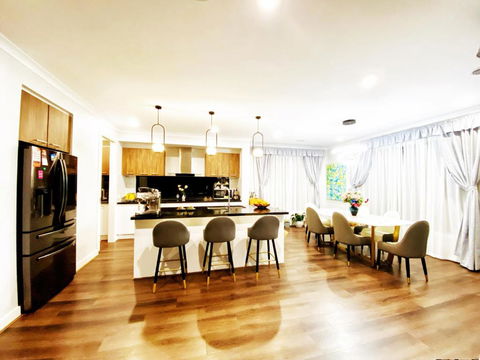 DnF House In Williams Landing - Accommodation Gold Coast 3