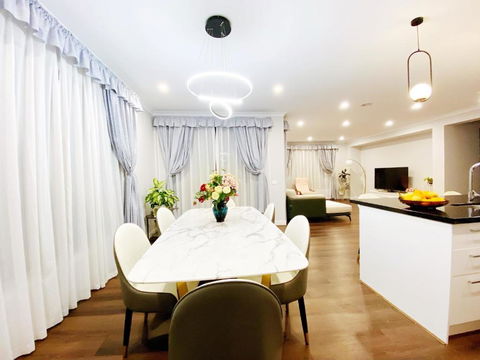 DnF House In Williams Landing - Accommodation Gold Coast 4