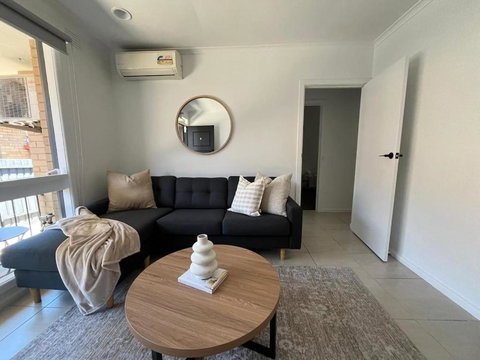 Double Up On Dalgety Brunswick - Accommodation Gold Coast 0