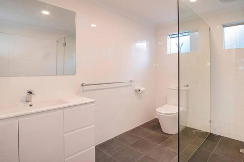 Eagle Bay Summerhaus - Accommodation Gold Coast 2