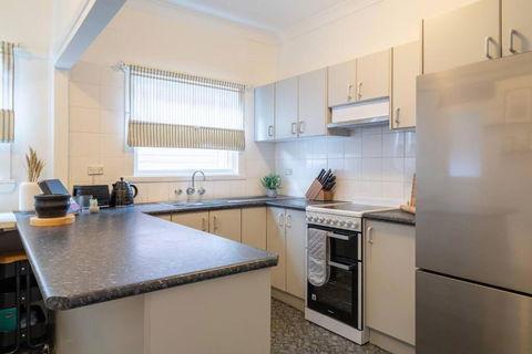 East Hills Waterfront Bliss - Accommodation Gold Coast 2