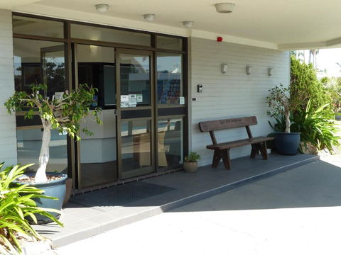 East Port Motor Inn - Accommodation Gold Coast 1