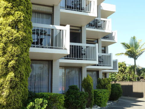 East Port Motor Inn - Accommodation Gold Coast 3