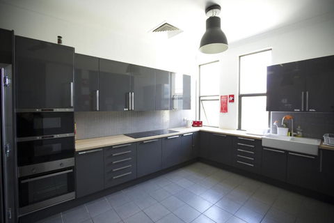 EBS Sydney Hostel - Accommodation Gold Coast 4