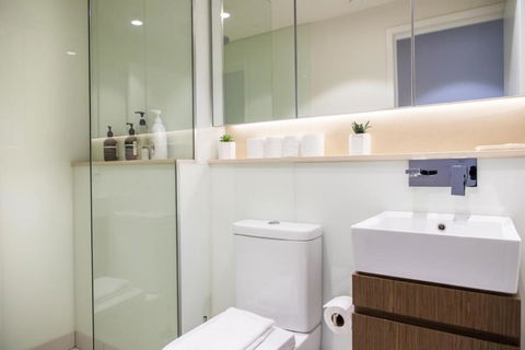 Eclectic 1 Bedroom South Yarra Hideaway - Accommodation Gold Coast 4
