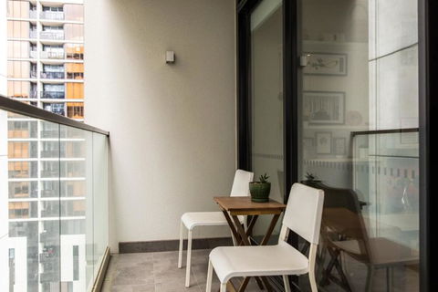 Eclectic 1 Bedroom South Yarra Hideaway - Accommodation Gold Coast 1