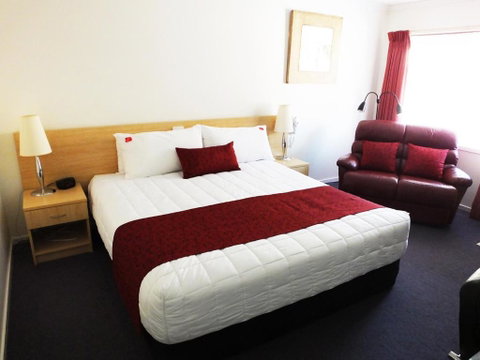 Edinburgh Motor Inn - Accommodation Gold Coast 2