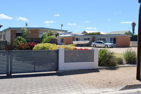Edithburgh Foreshore Apartments - Accommodation Gold Coast 0