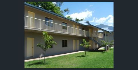 Edmonton Lodge - Accommodation Gold Coast 4