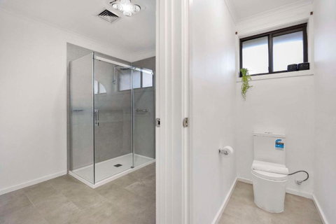 Econo Lodge Lilydale - 1 Gold Coast 4