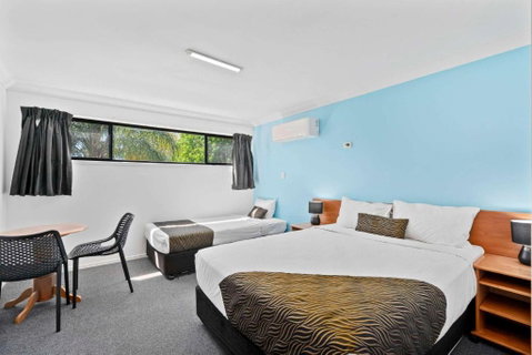 Econo Lodge Waterford - Accommodation Gold Coast 2