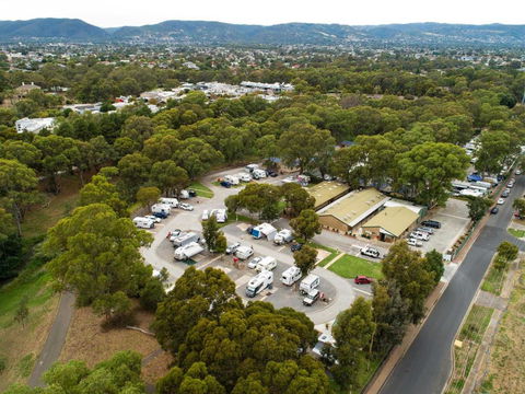 Echo Holiday Parks - Windsor Gardens - Accommodation Gold Coast 0