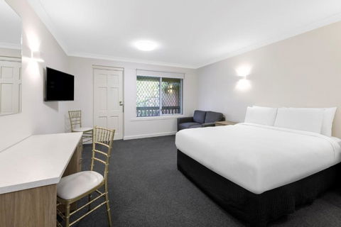 Elizabethan Lodge - 1 Gold Coast 1