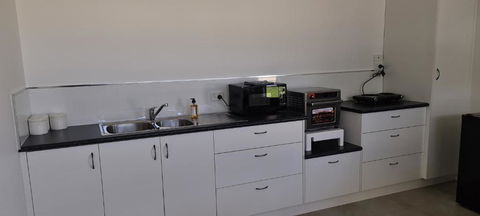 ENGEDI - Accommodation Gold Coast 4