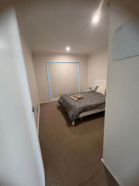 Entire 4 BR House In Moncrieff Close To Playground - Accommodation Gold Coast 4