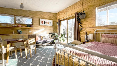 Escape To A Peaceful Eco Studio In Private Garden - Accommodation Gold Coast 0