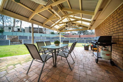 Escape To Adelaide Hills - Gold Coast 4U 2