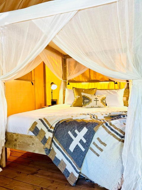 Esk Luxury Glamping Tents - Gold Coast 4U 4