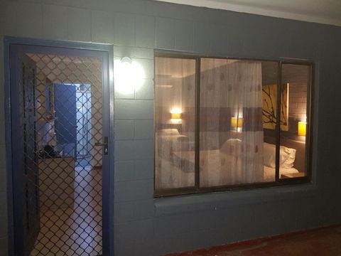 Esk Motel - Gold Coast 4U 3