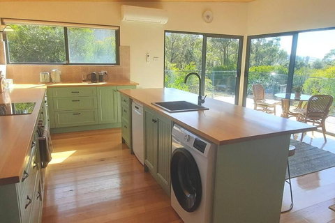 Evergreen Cabin - Accommodation Gold Coast 3