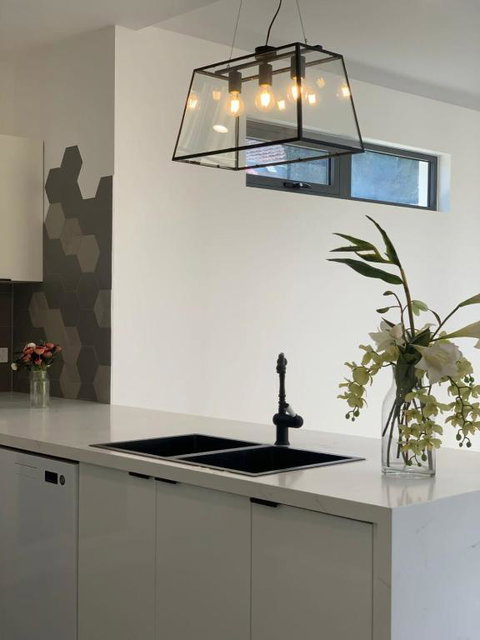 Evies East Retreat With Spa - 1 Gold Coast 1