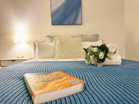 FC104 -1 BATH 2 BR Modern Oasis With, Pool & Gym - Accommodation Gold Coast 2