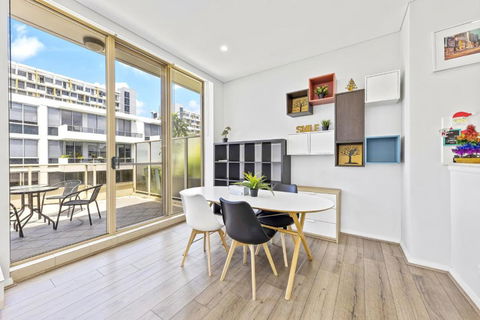 Fabulous 2B Apt Waterloo - Accommodation Gold Coast 3