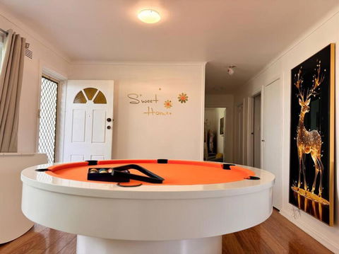 Fairy Land In Central Coast W Jacuzzi Round Pool Table Slide Bunk Bed - Accommodation Gold Coast 0