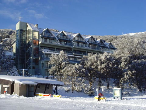Falls Creek Country Club - Accommodation Gold Coast 2