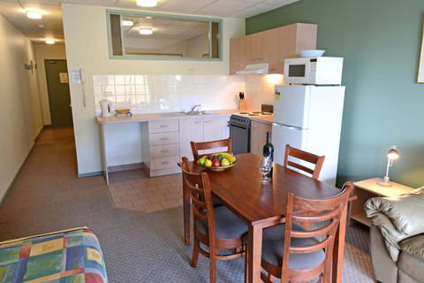Falls Creek Country Club - Accommodation Gold Coast 4